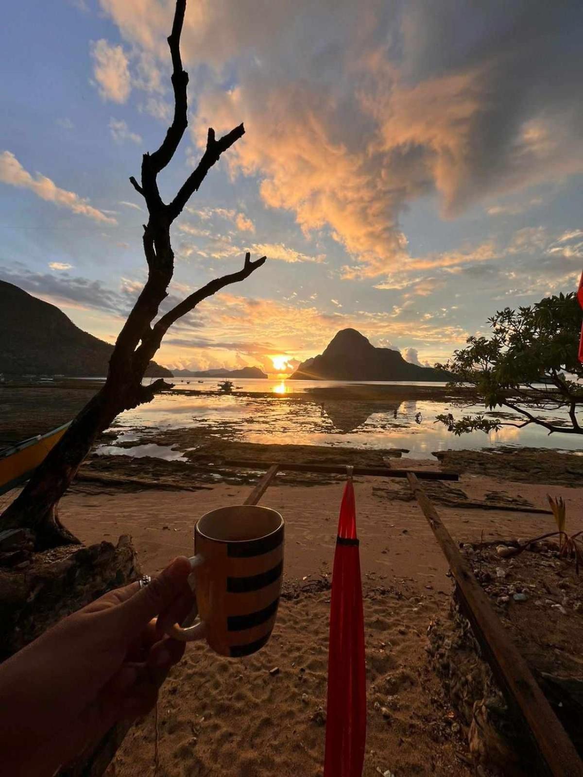 Oia Beach Hostel - เอลนิโด ภายนอก รูปภาพ
